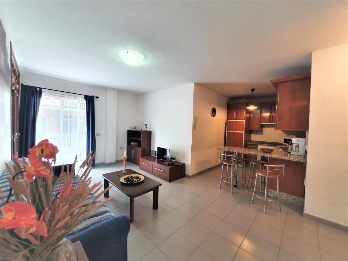 Cristi Puerto Santiago Apartment By Hrtenerife Net Puerto de Santiago  Buitenkant foto